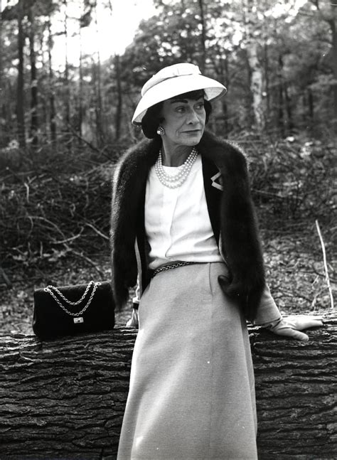 coco chanel quelle histoire|coco chanel life and death.